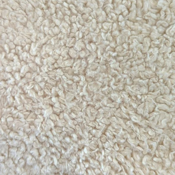 Pendleton Cream Sherpa Jacket with Blue Plaid Lining - Picture 8 of 12